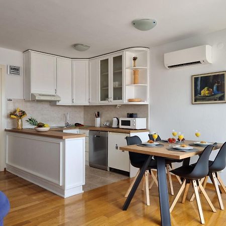 Apartment Lana Сплит Екстериор снимка