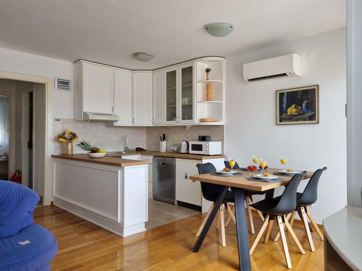 Apartment Lana Сплит Екстериор снимка